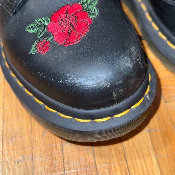 Low Floral Doc Martens - Picture 6 of 7